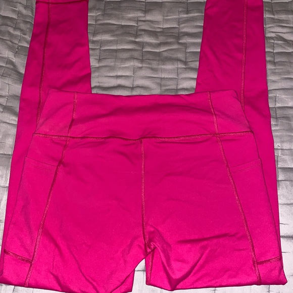 Victoria's Secret Pants - Victoria’s Secret Sport Legging - Size L
